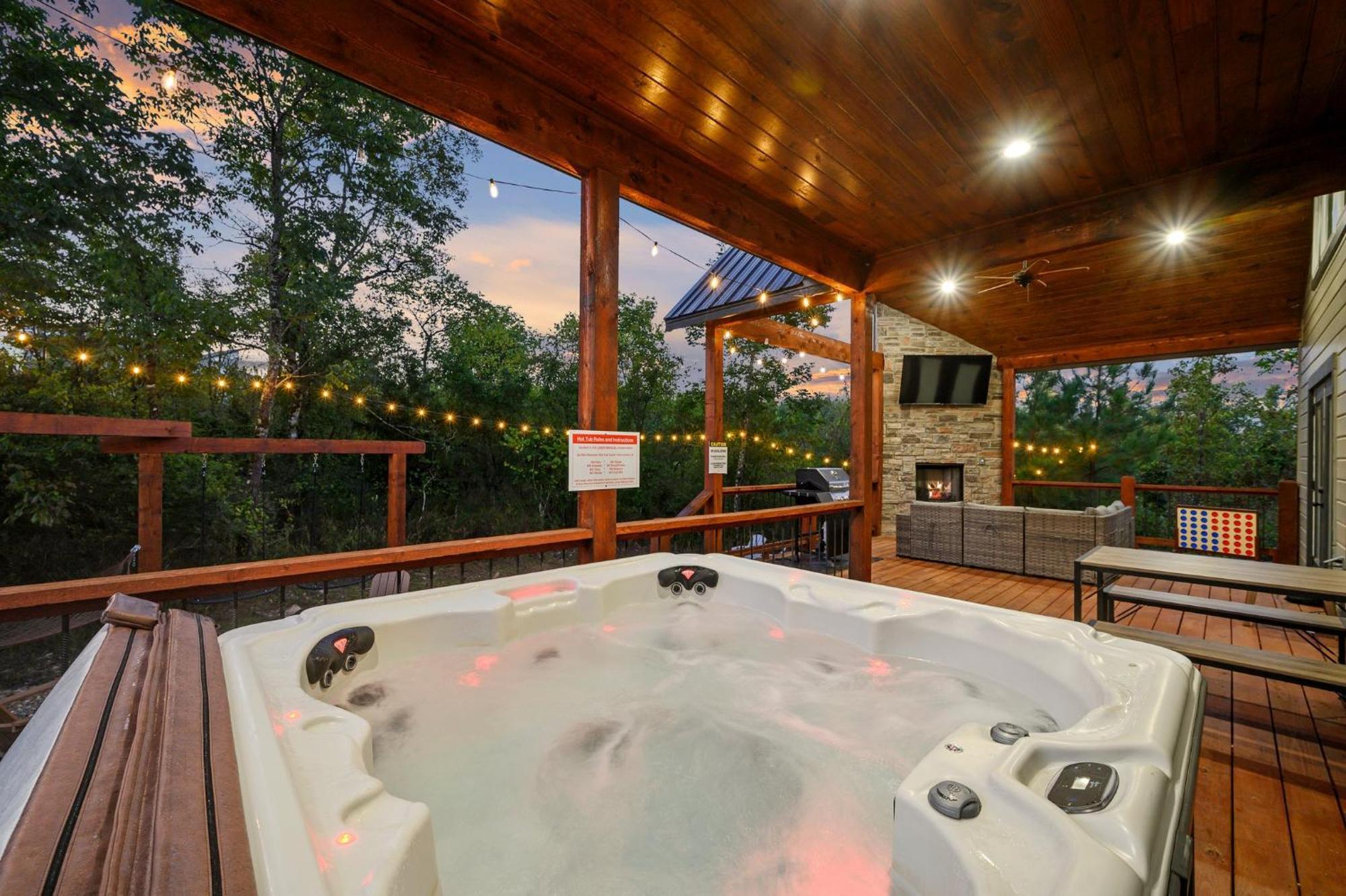 Villa Under The Stars - Secluded, Hot Tub, Firepit, Games Broken Bow Exterior foto