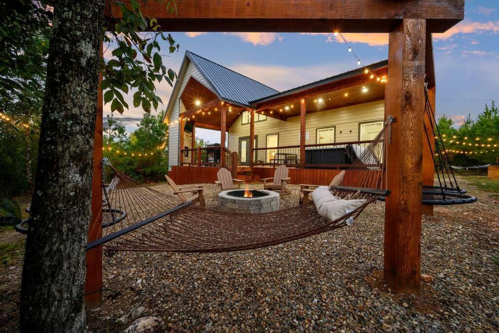 Villa Under The Stars - Secluded, Hot Tub, Firepit, Games Broken Bow Exterior foto